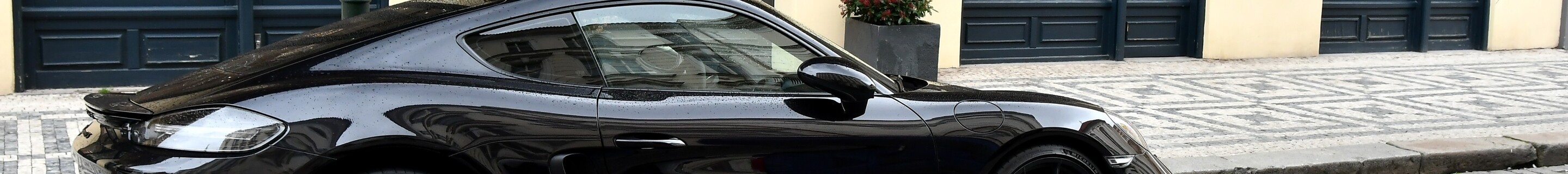 Porsche 718 Cayman GTS 4.0