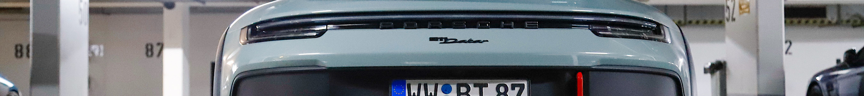 Porsche 992 Dakar