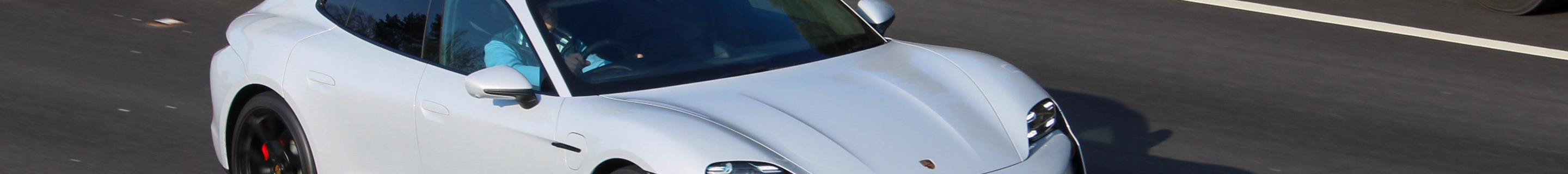 Porsche Taycan GTS Sport Turismo MkI