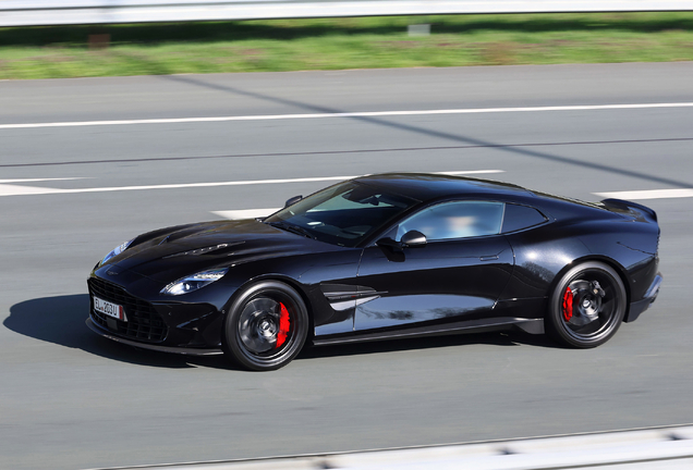 Aston Martin Vanquish 2025