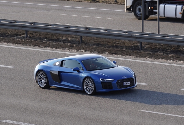 Audi R8 V10 2015