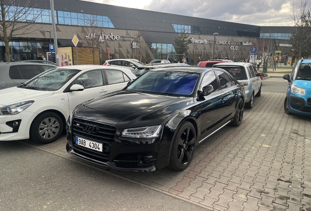 Audi S8 D4 Plus