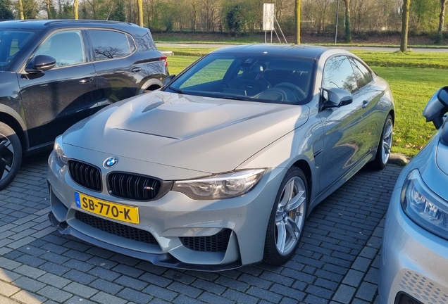 BMW M4 F82 CS