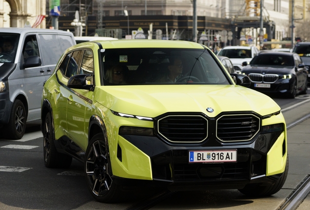 BMW XM G09
