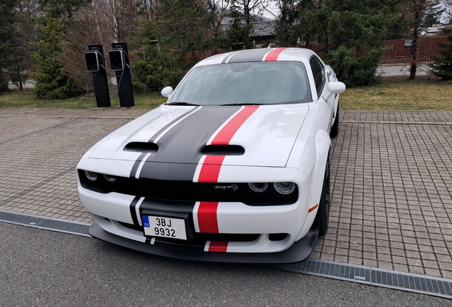 Dodge Challenger SRT Hellcat Widebody