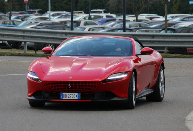 Ferrari Roma Spider