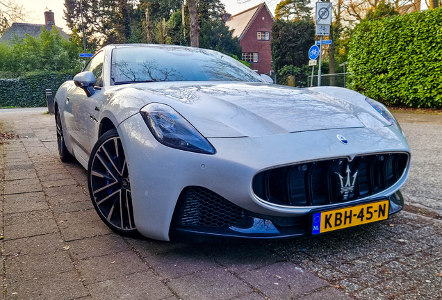 Maserati GranTurismo Modena