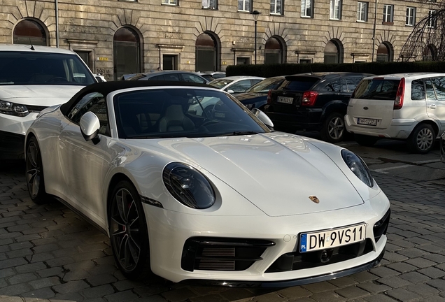 Porsche 992 Carrera 4S Cabriolet MkI