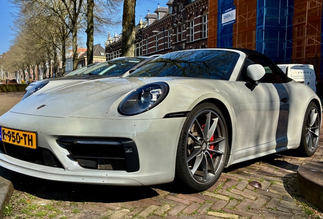 Porsche 992 Carrera 4S Cabriolet MkI