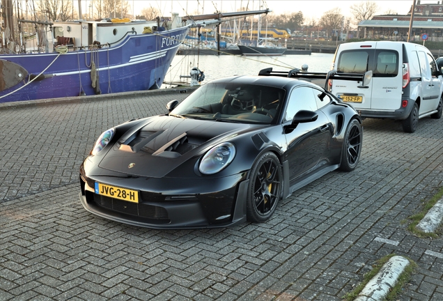 Porsche 992 GT3 RS MkI Weissach Package
