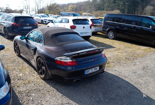 Porsche 996 Turbo Cabriolet