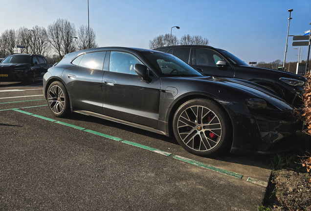 Porsche Taycan GTS Sport Turismo MkI