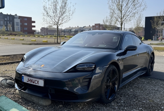 Porsche Taycan Turbo S MkI