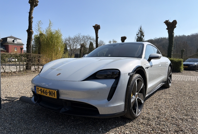 Porsche Taycan Turbo S Cross Turismo MkI