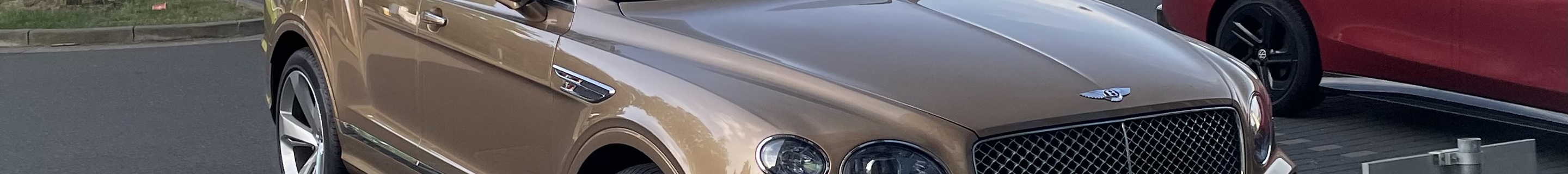 Bentley Bentayga Azure