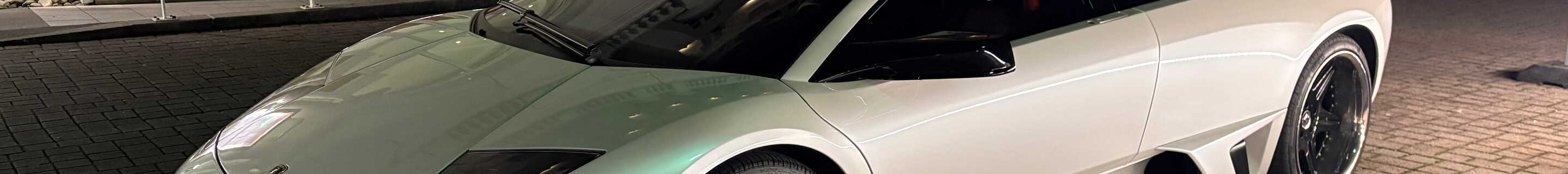 Lamborghini Murciélago LP640