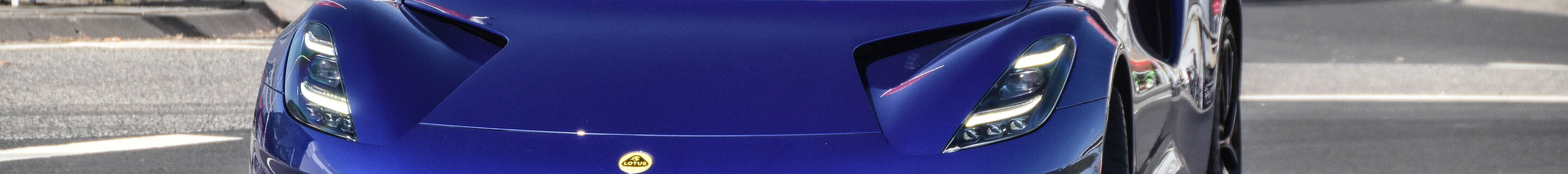 Lotus Emira