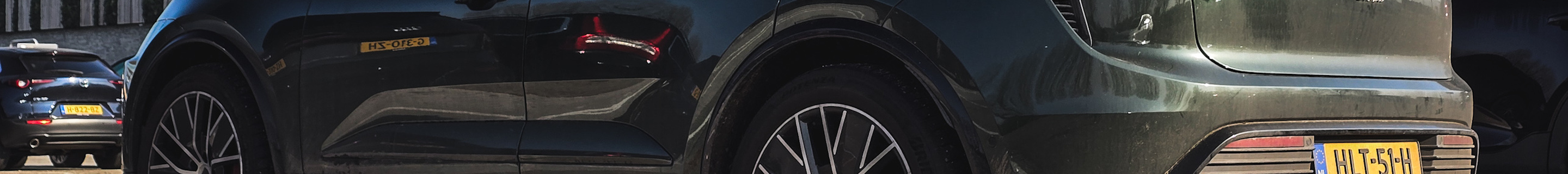 Porsche Macan EV Turbo