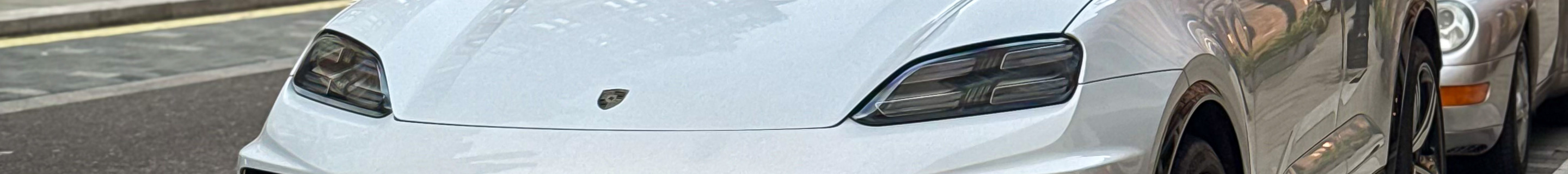 Porsche Macan EV Turbo