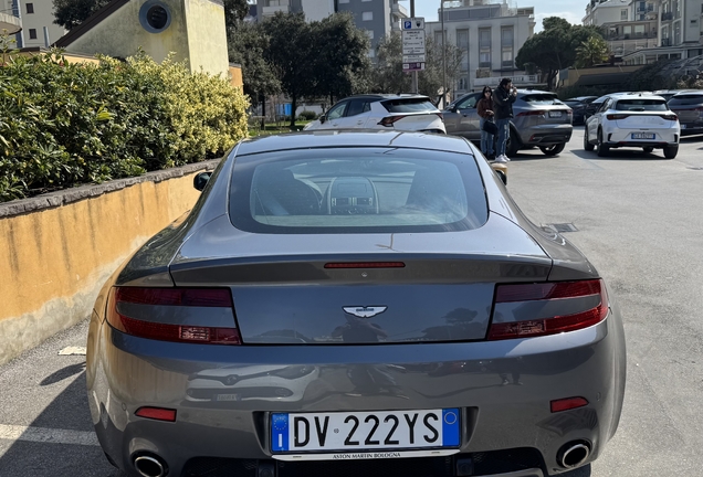 Aston Martin V8 Vantage