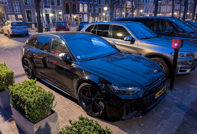 Audi RS6 Avant C8