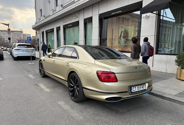 Bentley Flying Spur Hybrid