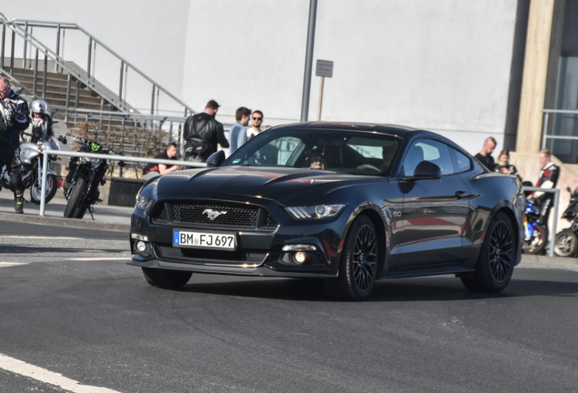 Ford Mustang GT 2015