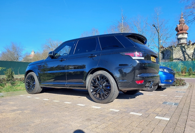 Land Rover Range Rover Sport SVR