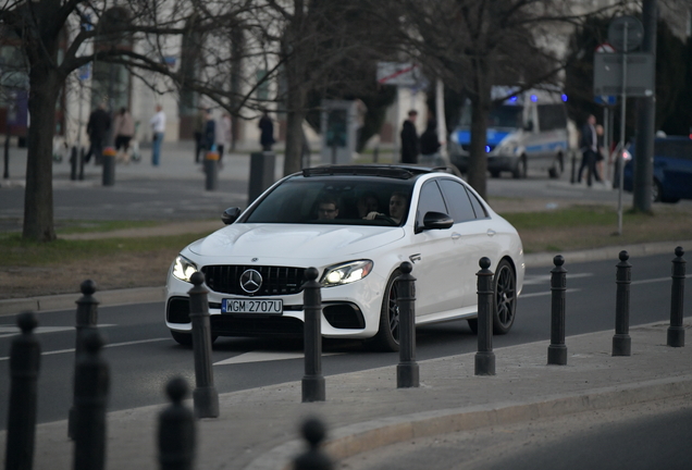 Mercedes-AMG E 63 S W213