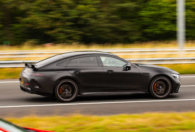 Mercedes-AMG GT 63 S X290