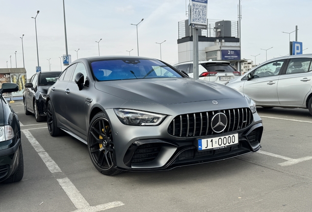 Mercedes-AMG GT 63 S X290