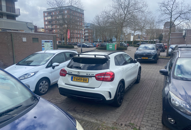 Mercedes-Benz GLA 45 AMG Edition 1