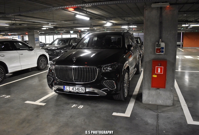 Mercedes-Maybach GLS 600 2024