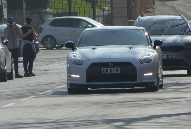 Nissan GT-R 2015