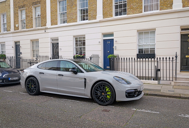 Porsche 971 Panamera Turbo S E-Hybrid MkI