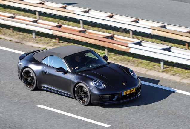 Porsche 992 Carrera 4 GTS Cabriolet MkI