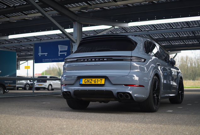 Porsche 9YA Cayenne Turbo E-Hybrid