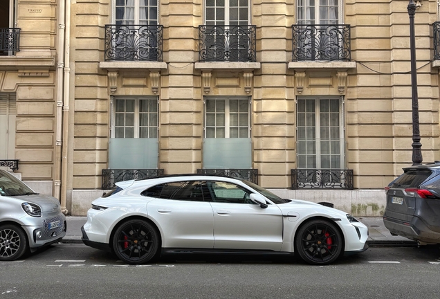 Porsche Taycan GTS Sport Turismo MkI