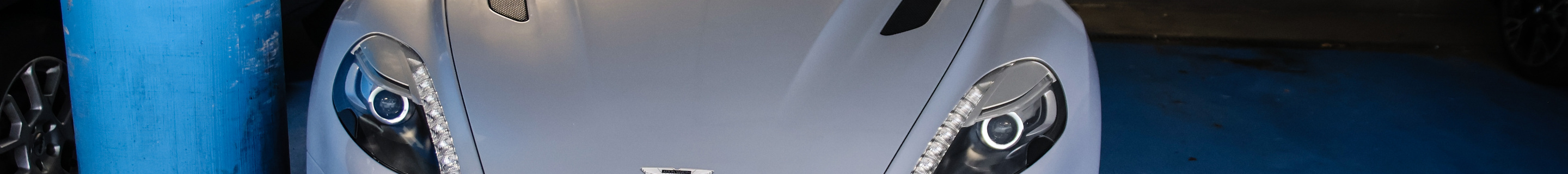 Aston Martin Vanquish Volante