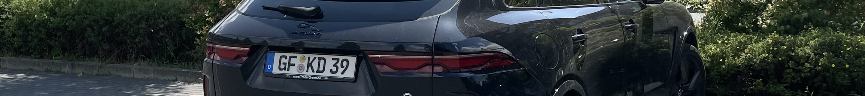 Jaguar F-PACE SVR 2021