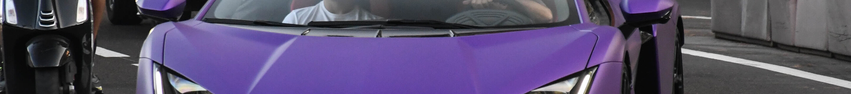 Lamborghini Revuelto