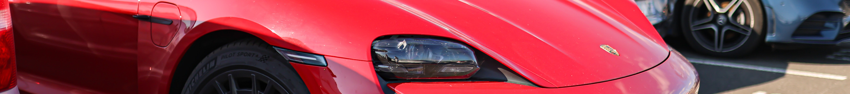 Porsche Taycan GTS Sport Turismo MkI