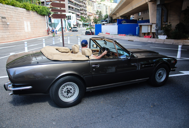 Aston Martin V8 Volante 1979-1989