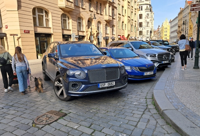 Bentley Bentayga Azure
