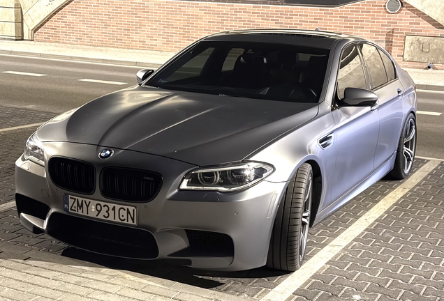 BMW M5 F10 2014
