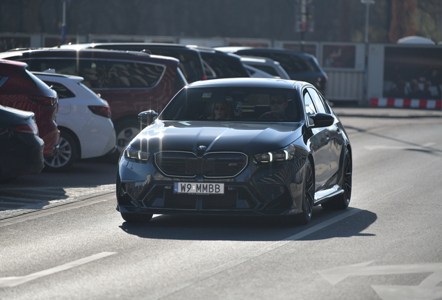 BMW M5 G90