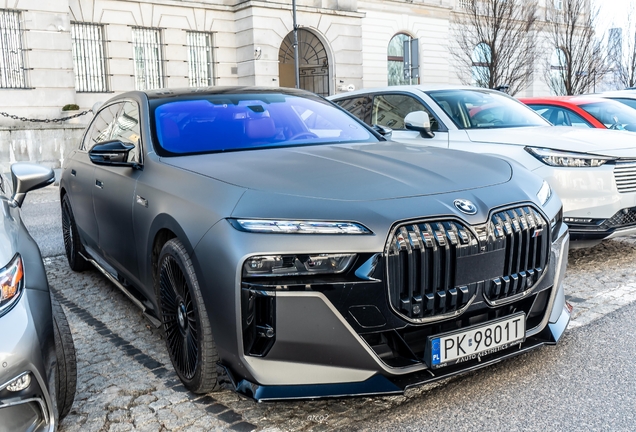 BMW M760e xDrive