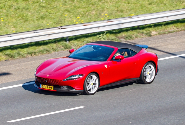 Ferrari Roma Spider
