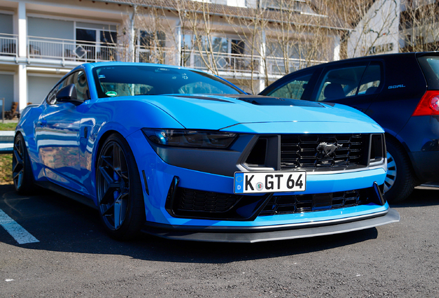 Ford Mustang Dark Horse 2024