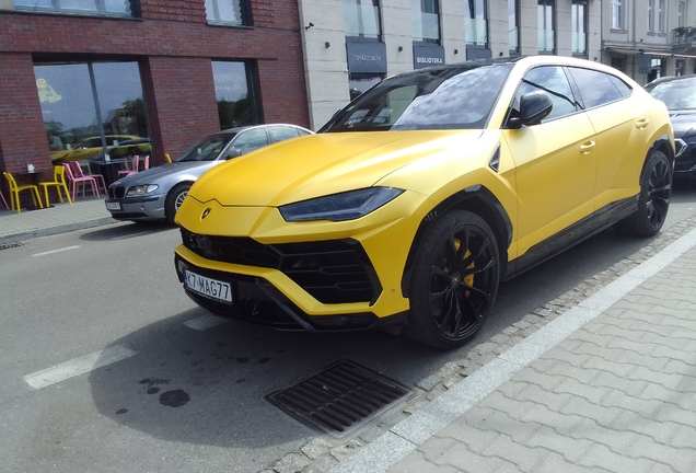 Lamborghini Urus